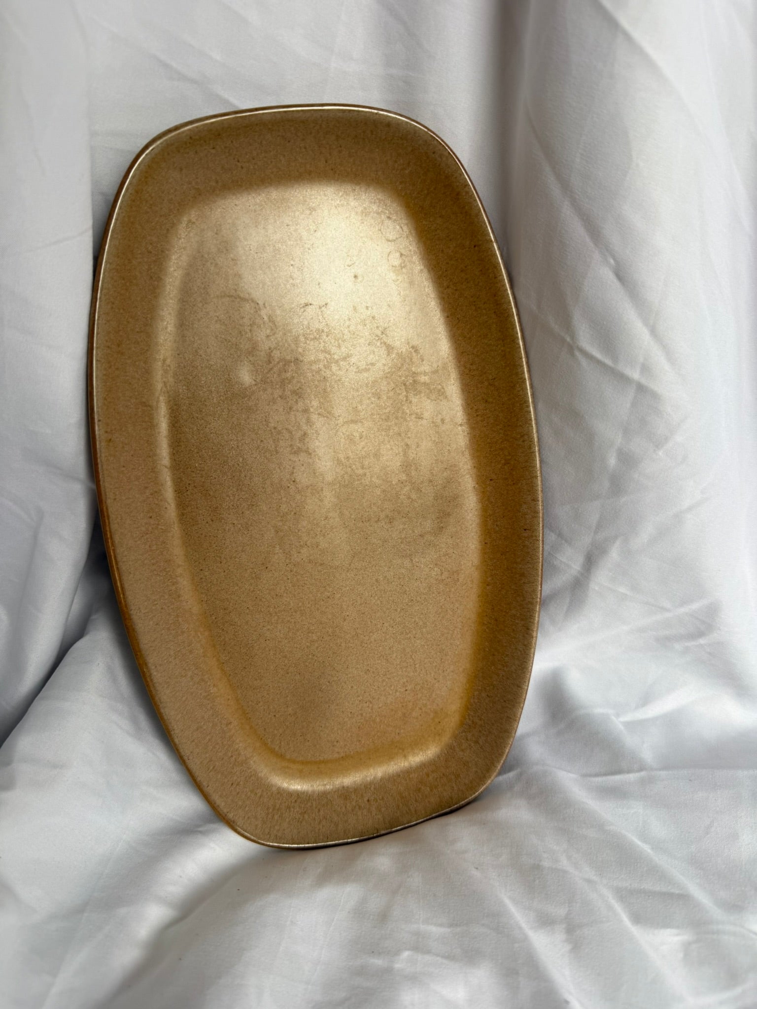 COPPER-LIKE SERVING PLATTER