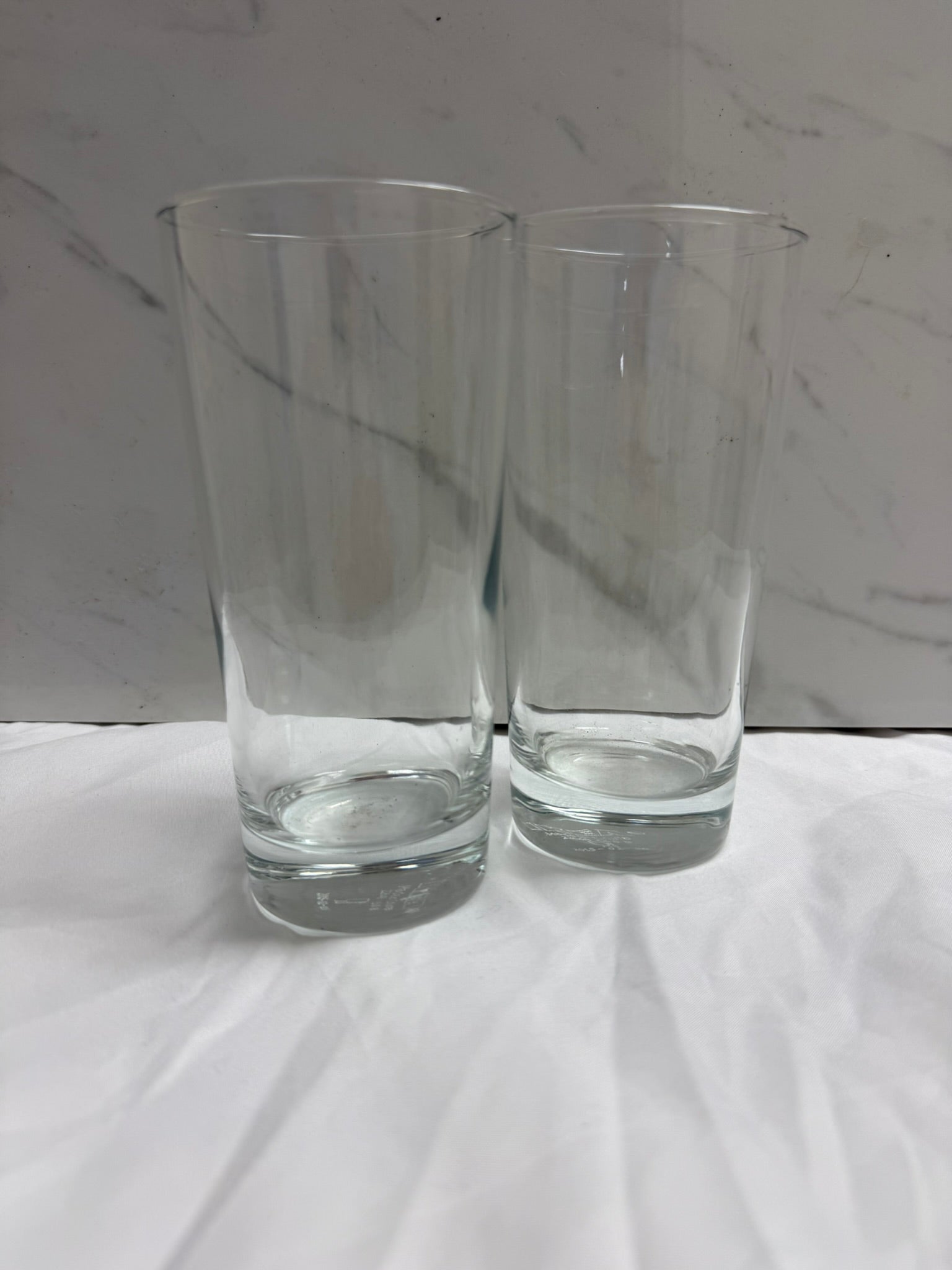 CLEAR DRINKING GLASSES SET OF 2