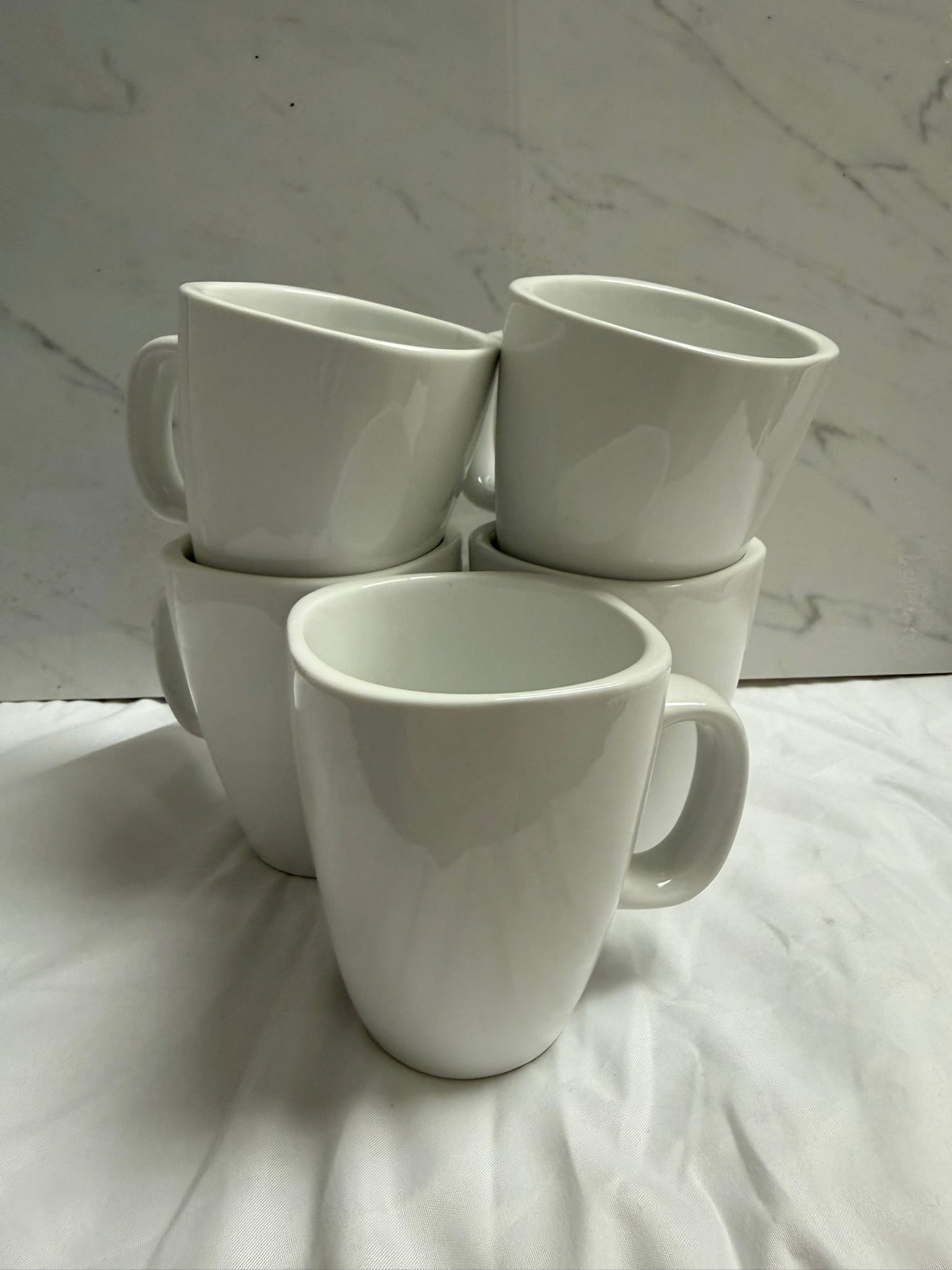 WHITE MUGS SET OF 5