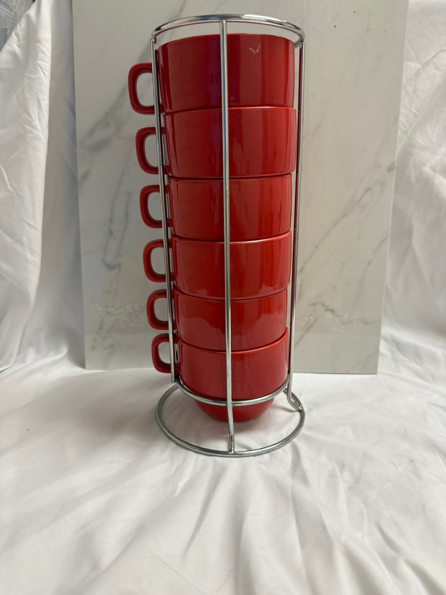 STACKABLE RED MUG SET OF 5