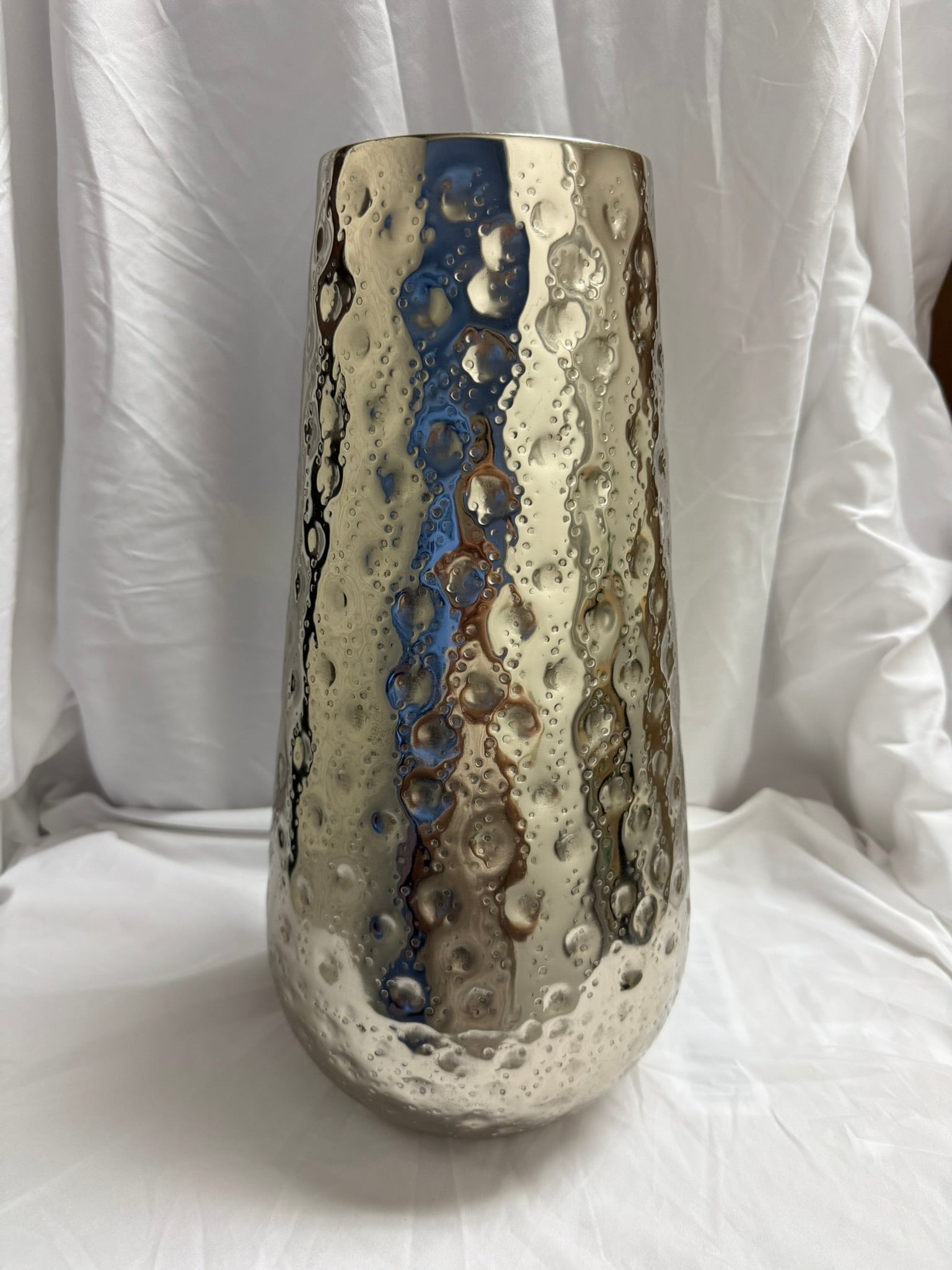HAMMERED SILVER METAL VASE