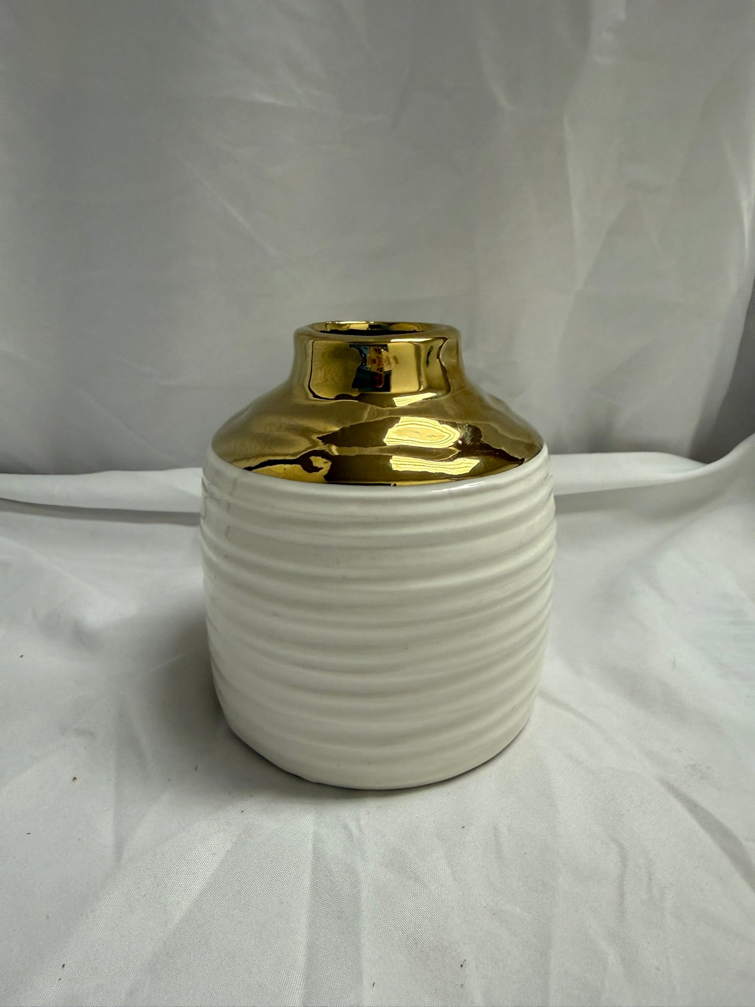 WHITE AND GOLD BUD VASE