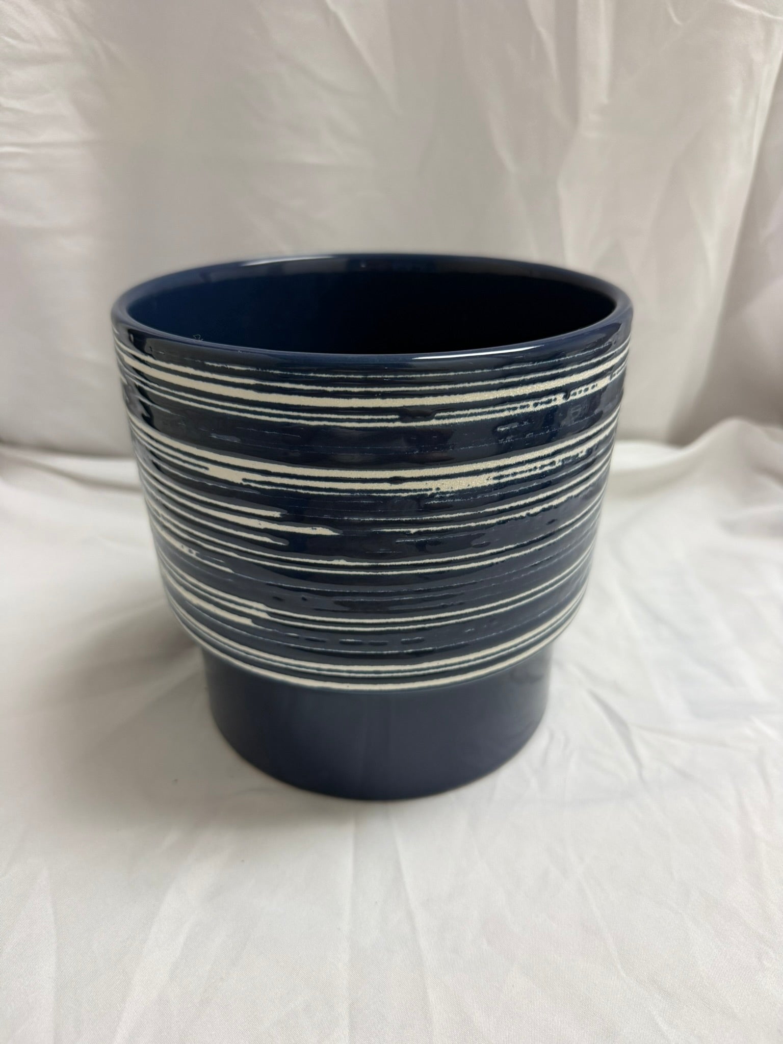 BLUE WITH WHITE STRIPES PLANTER VASE