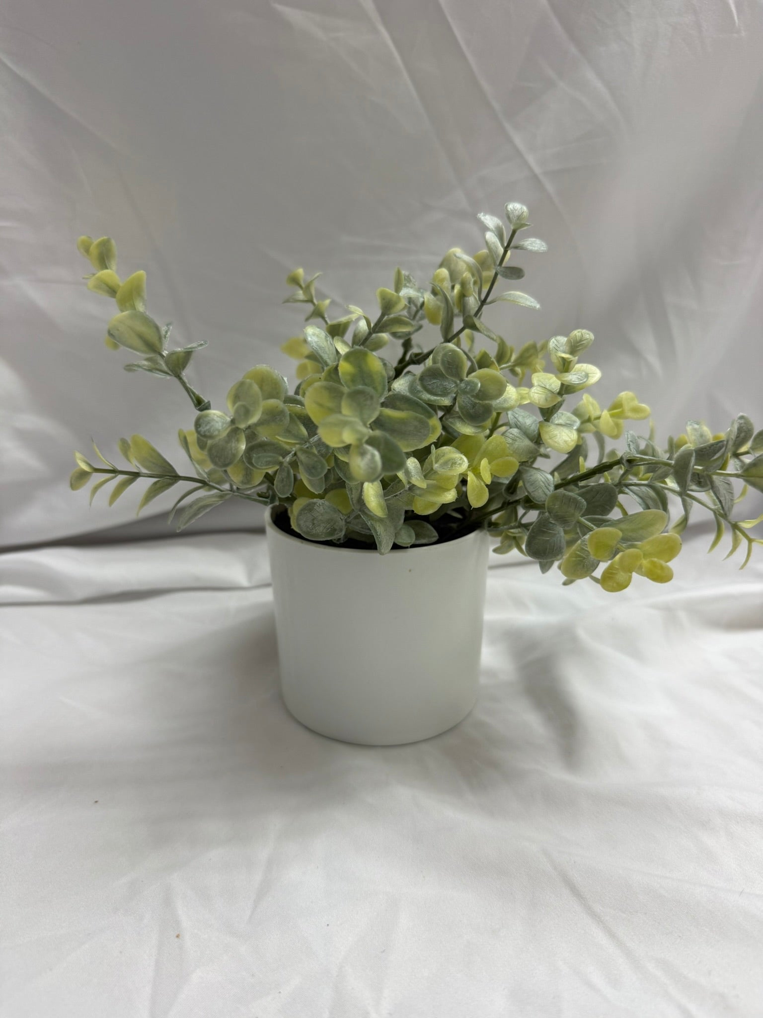 SMALL FAUX PLANT IN POT