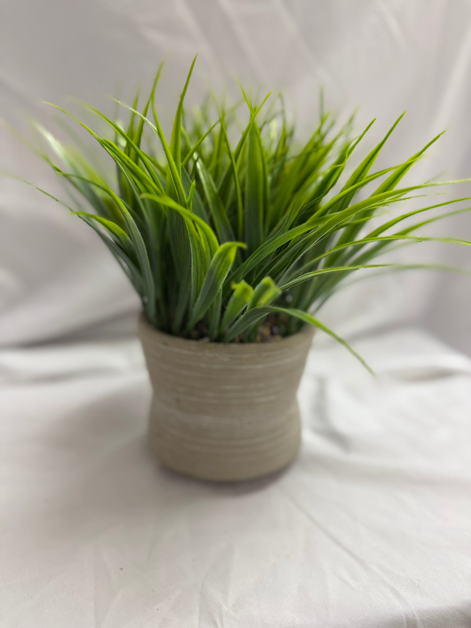 FAUX SMALL PLANT IN CERAMIC POT