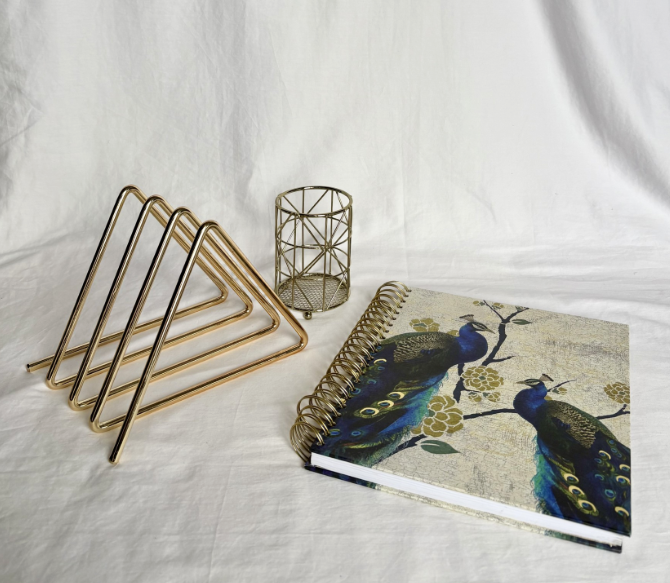 DESK AND OFFICE ACCESSORY BUNDLE 2