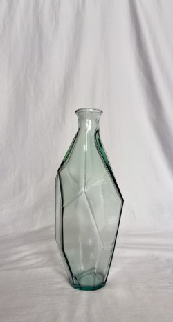 CLEAR GEOMETRIC VASE