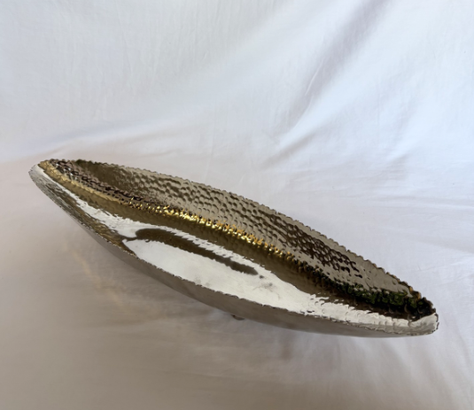 SILVER HAMMERED METAL SERVING PLATTER