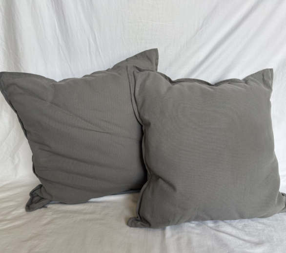 GREY PILLOWS SET OF 2