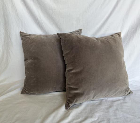VELVET AND SQUARE DARK BROWN PILLOWS SET OF 2