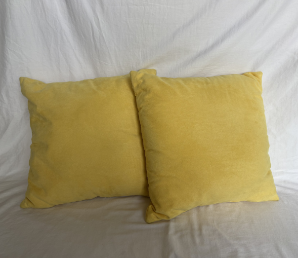 YELLOW PILLOWS SET OF 2