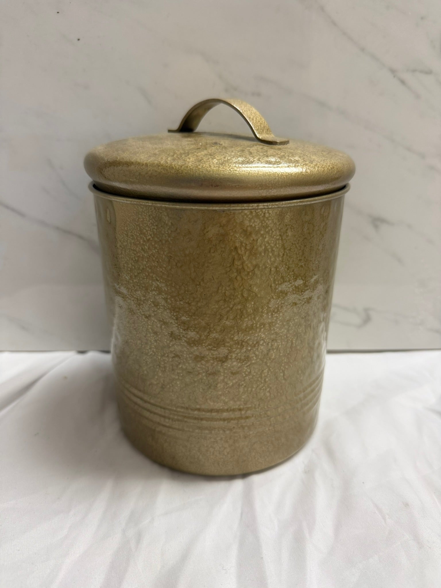 HAMMERED ICE PITCHER
